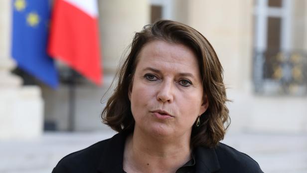 L'Elysée annonce vouloir remplacer Jacques Toubon par Claire Hedon comme défenseure des droits
