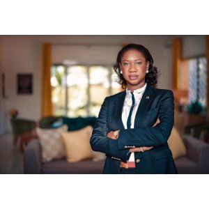 La panafricaine Mareme MBAYE, première femme Directrice Générale de Société Générale Cameroun nommée Directrice Régionale Afrique Centrale et de l'Est de Société Générale