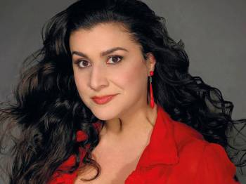 La mezzo-soprano italienne Cecilia Bartoli succède à Plácido Domingo. La fédération Europa Nostra œuvre depuis 1963 pour sauvegarder le patrimoine culturel et naturel partout en Europe.