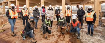 Du jamais vu : 25 % de femmes sur un chantier de construction à Longueuil ! 