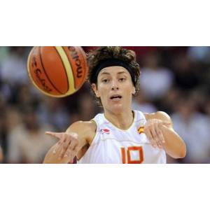 Basket : Elisa Aguilar, première femme présidente de la Fédération espagnole