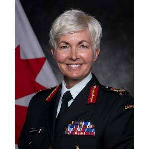 Jennie CARIGNAN, nouvelle cheffe d’État-Major de la défense nationale et pionnière des forces armées canadiennes