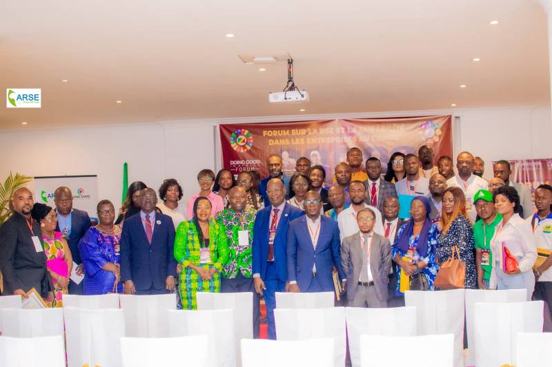 Brazzaville, Congo : remerciements aux entreprises présentes au du Forum DGIA sur la RSE et la durabilité 